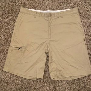 Greg Norman for Tasso Elba five iron shorts in size 38